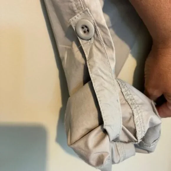 Boston Proper Convertible Cargo Pant Color gray size 00 - Picture 6 of 7